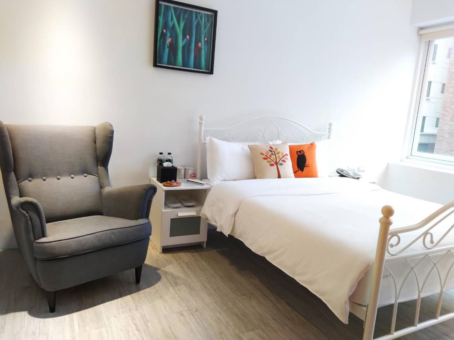 4Plus Hostel Тайбэй Экстерьер фото