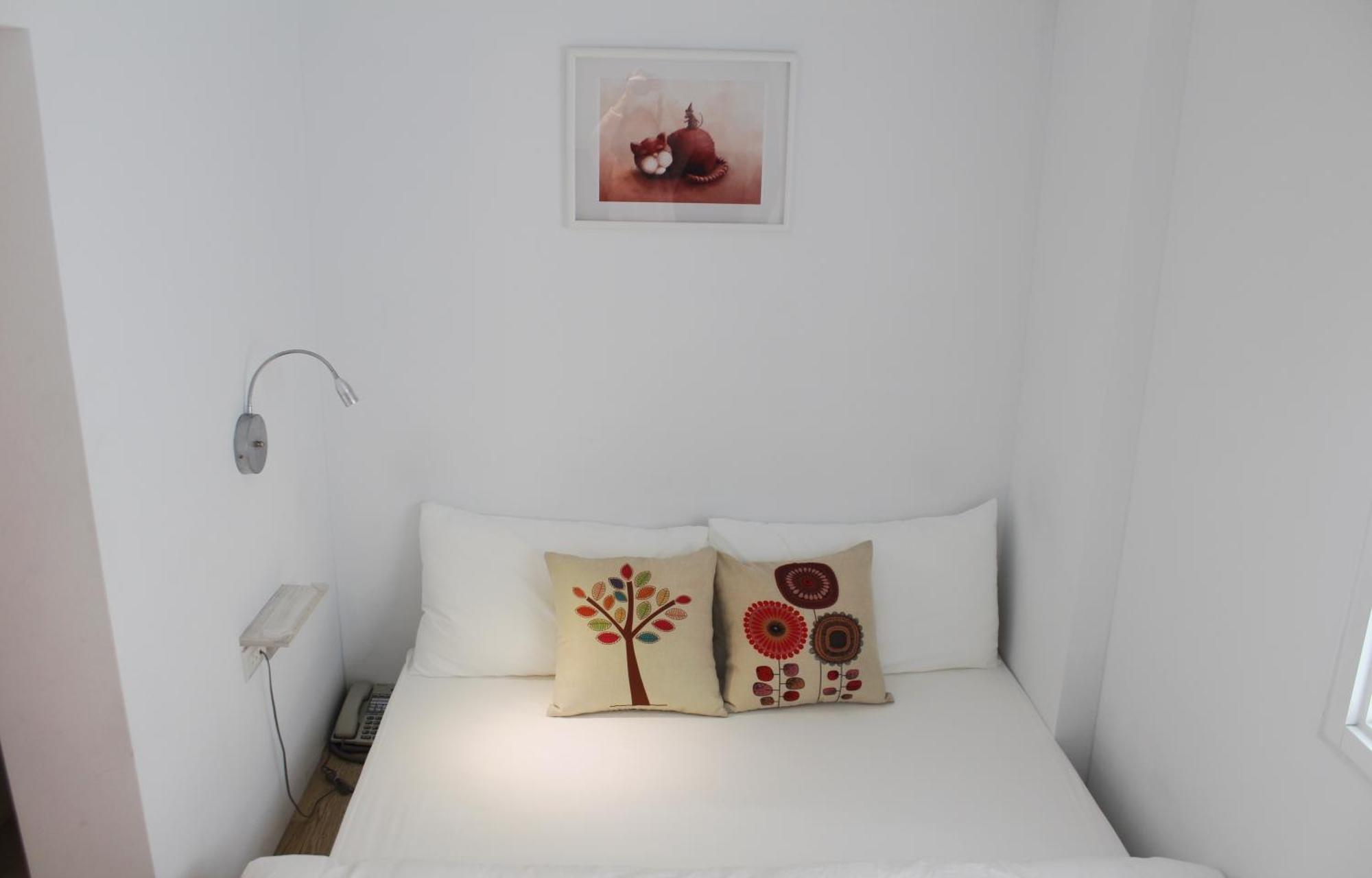 4Plus Hostel Тайбэй Экстерьер фото