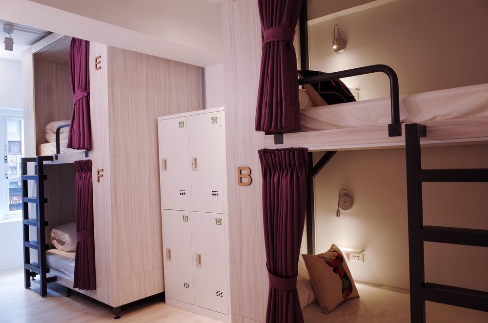 4Plus Hostel Тайбэй Экстерьер фото